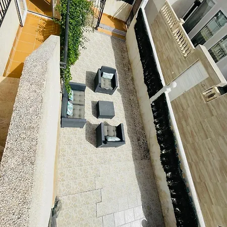 Casa Blanca- Charming Spanish With Pool Torrevieja