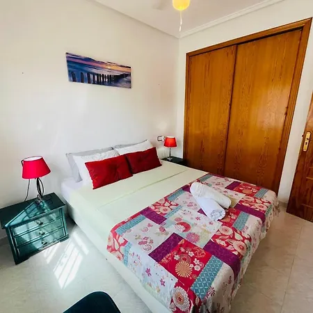 Casa Blanca- Charming Spanish With Pool Feriehus Torrevieja