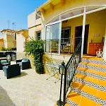 Casa Blanca- Charming Spanish With Pool * تورّيفيِخا