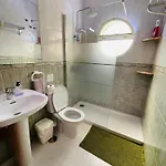 Casa Blanca- Charming Spanish With Pool بيت للعطل *