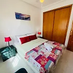 Casa Blanca- Charming Spanish With Pool بيت للعطل تورّيفيِخا